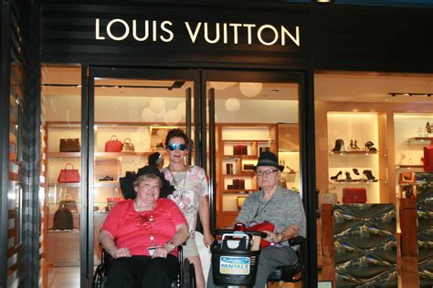 louis vuitton elante mall chandigarh